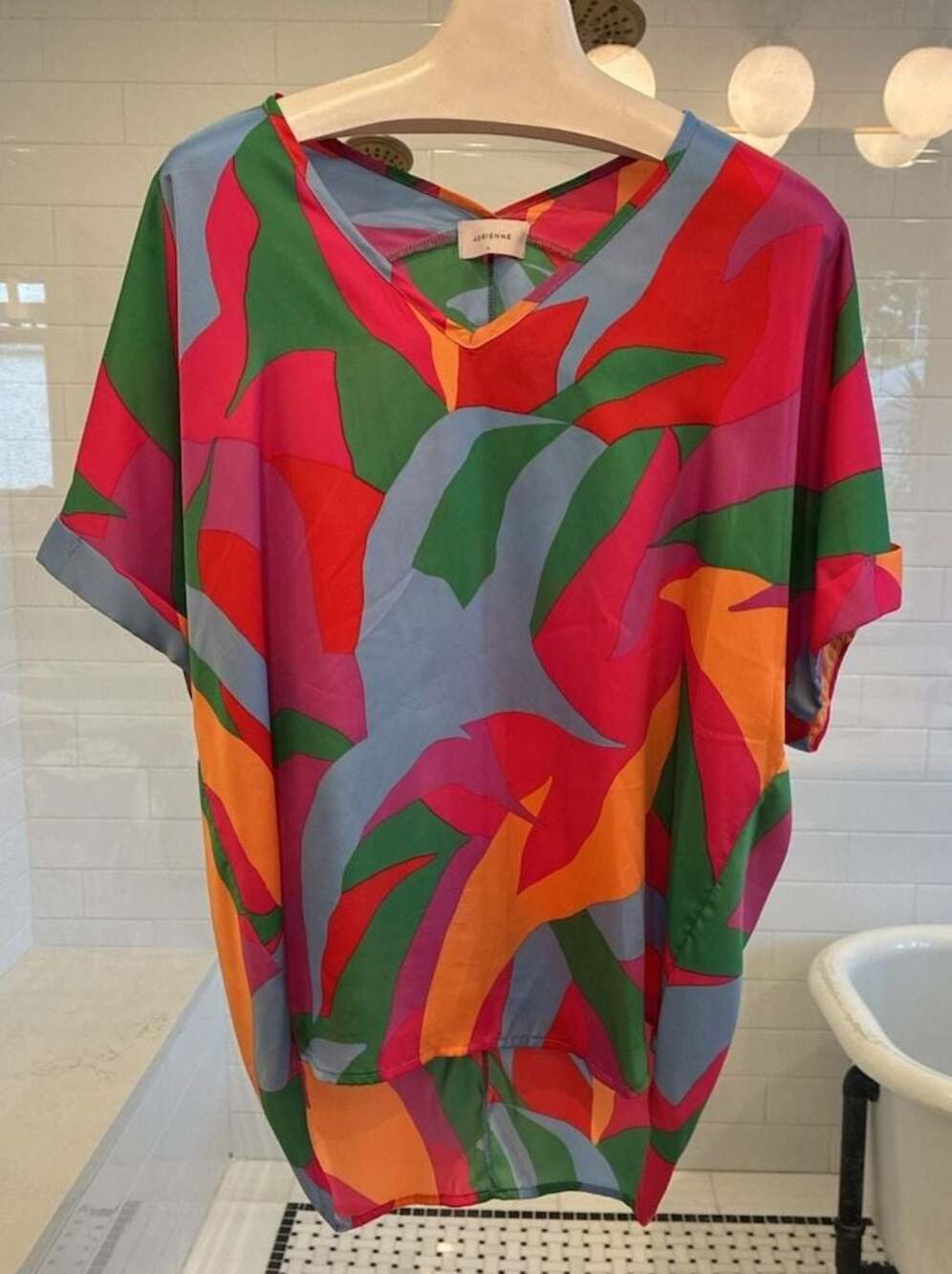Adrienne Madison Style Abstract Print V-Neck Short Sleeve Top